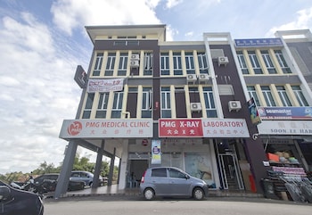 Hotel O Hi Inn 3