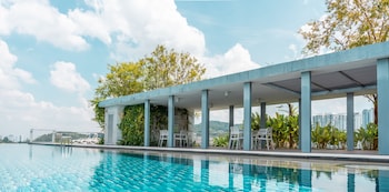 The Signature - Serviced Residence,,3 star
