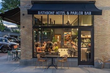 The Rathbone Hotel,,4 star