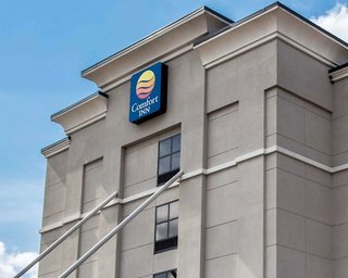 comfort inn and suites lumberton central i 95