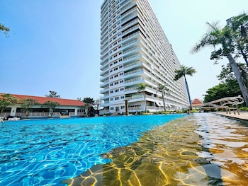 view talay 5 jomtien beachfront