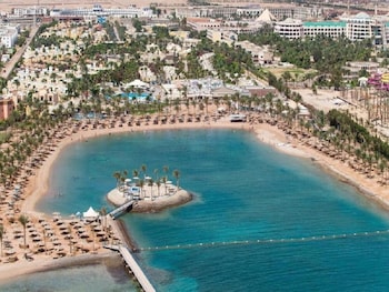 hostgool beach chalets mirage bay resort and aqua park