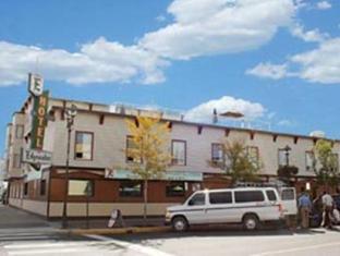 Edgewater Hotel,Yukon>>Whitehorse,4 star