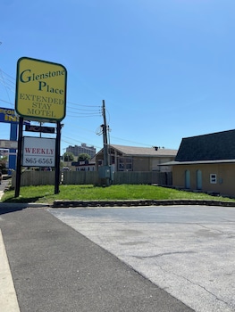 Glenstone Place Extended Stay Motel,,2 star