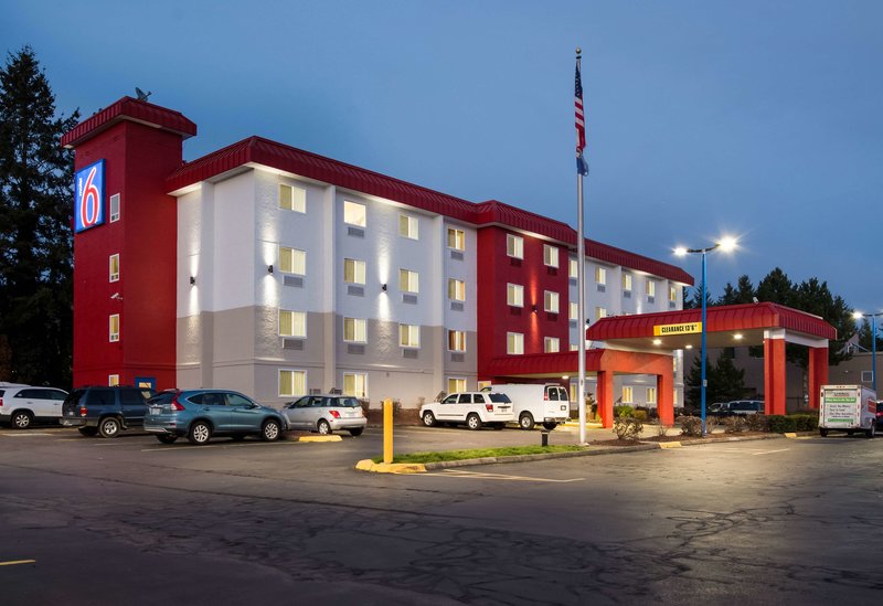Motel 6 Wilsonville, Or - Portland,Wilsonville>>Portland,2 star