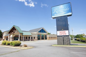 riverside inn and suites danville ceaser casino