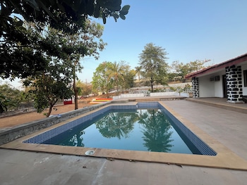 space villa i 4bhk i swimming pool