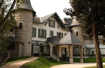 Villa Navarre,Pau>>Idron,5 star
