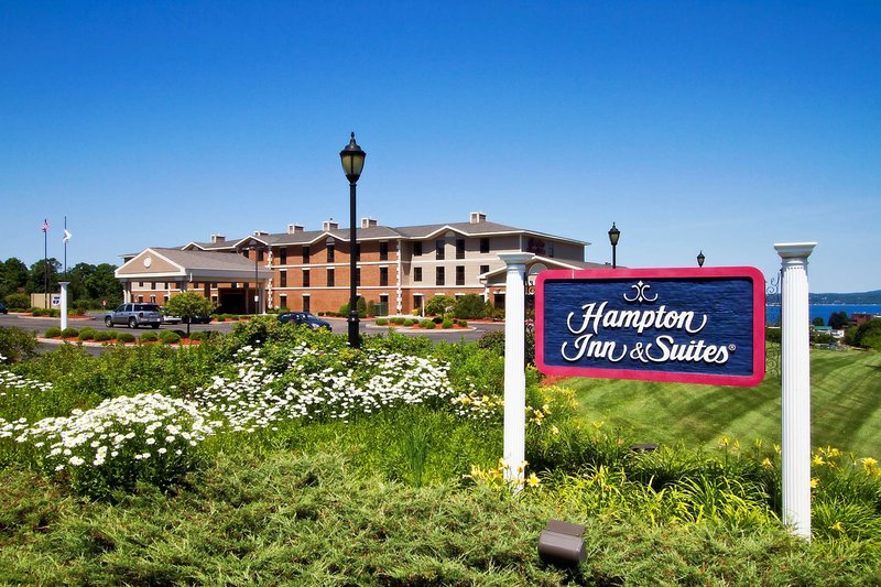 Hampton Inn & Suites Petoskey