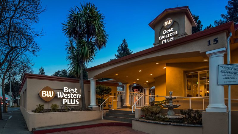 Best Western Plus Riviera,Menlo Park>>Bakersfield,2.5 star