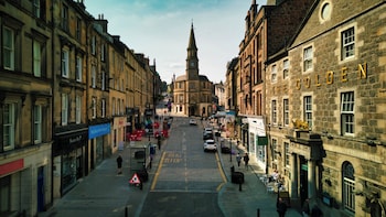 king street aparthotel