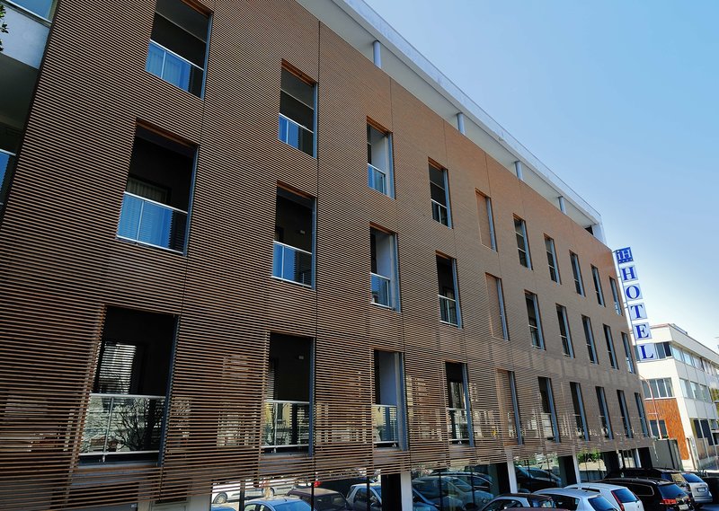 Ih Hotels Milano Watt 13,In Famagosta (Navigli),4 star