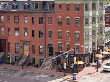 the chester hotel
