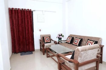 Shree Jee Dham,,3 star