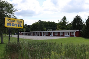 Bonne Belle Motel,,2 star