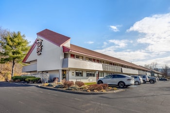 Hometowne Studios By Red Roof Danville, Pa,,2 star