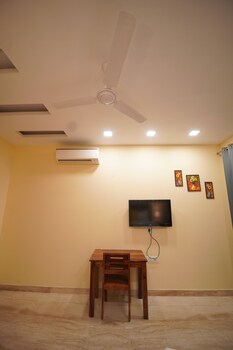 Lime Tree 3Bhk Serviced Apartments Dlf 5,,4 star