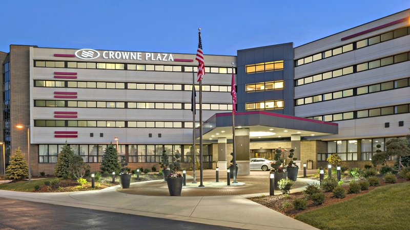 Crowne Plaza Lansing, An Ihg Hotel
