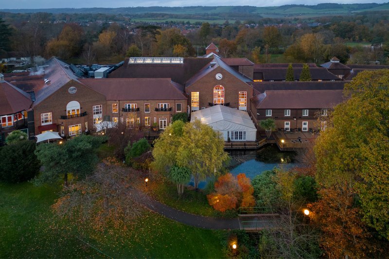 Delta Hotels By Marriott Tudor Park Country Club
