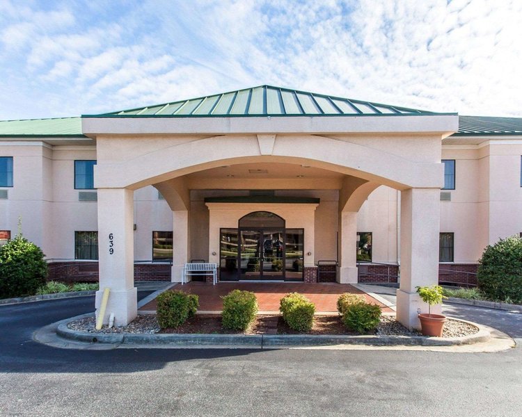 Econo Lodge Inn & Suites,Cobb>>Atlanta,2 star