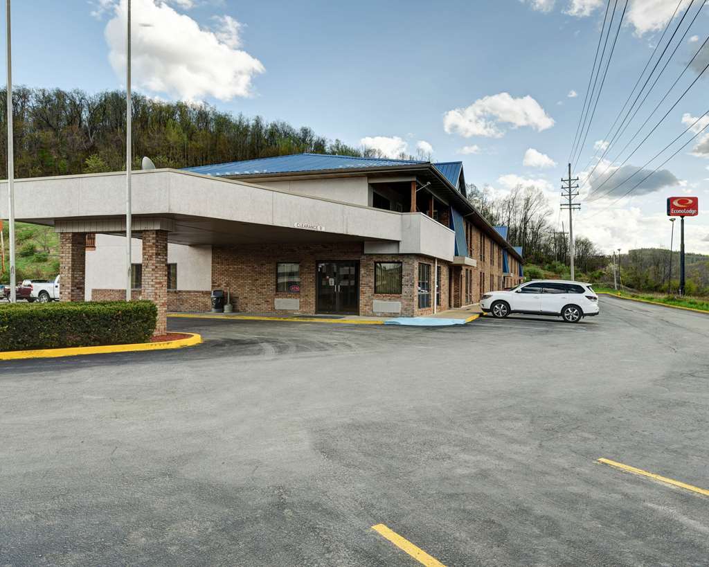 Econo Lodge,Star City>>Morgantown,2 star