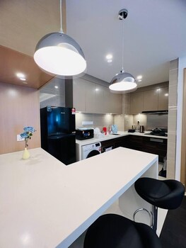 R&F Seine Region By Anju,,3 star