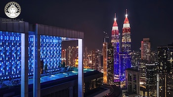home style at platinum suites klcc twin towers