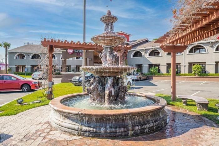 Best Western Plus Brookside Inn,San Jose>>Milpitas,2.5 star