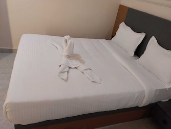 Hotel Grs Palace,,3 star