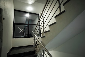 Hotel Hill Valley,,3 star