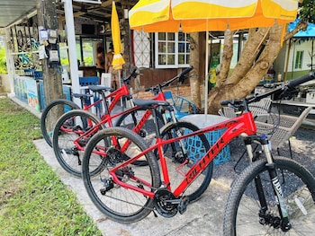 Malai Maikhao Near Beach,,3 star