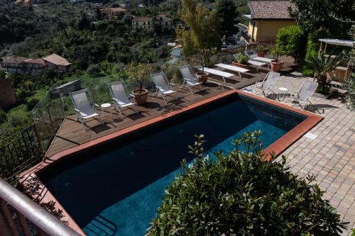 Casa Rossa,Monreale>>Mascali,3 star