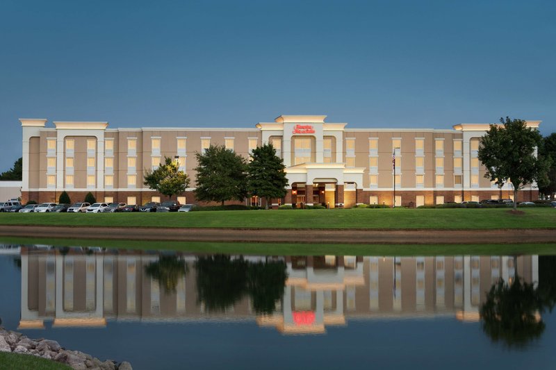 Hampton Inn & Suites Montgomery-Eastchase,Alabama>>Montgomery,2.5 star