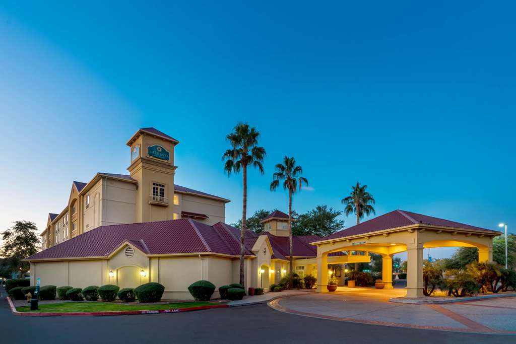 La Quinta Inn & Suites By Wyndham Phoenix West Peoria,Near Peoria Sports Complex,3 star