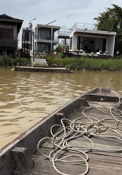 The Episode Boutique Hotel,,3 star