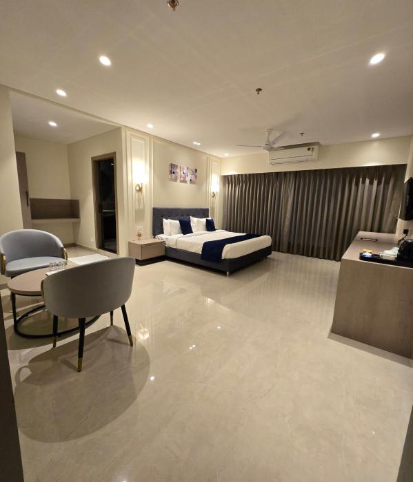 Western Hotel,,2 star