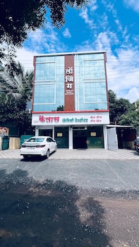 Hotel Kailas Lodging,,3 star