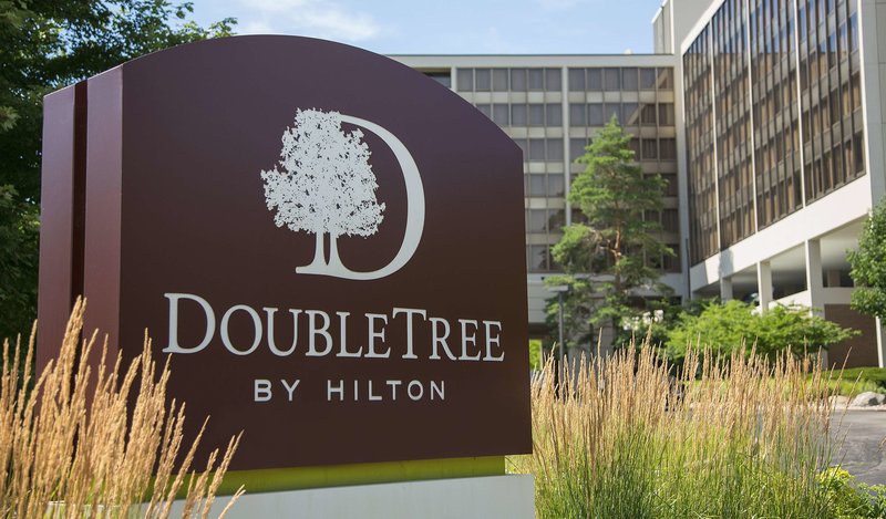 doubletree by hilton chicago oak brook