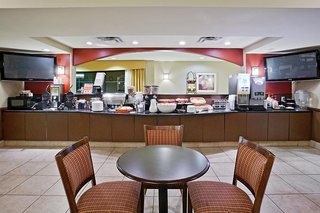 la quinta inn and suites by wyndham olathe