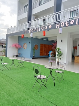 j boutique hotel