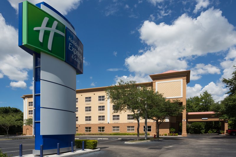 Holiday Inn Express Suites Plant City, An Ihg Hotel,Lakeland - Winter Haven>>Lakeland,2.5 star