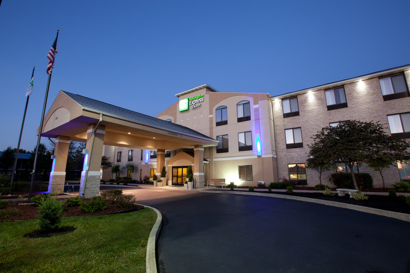 holiday inn express hotel and suites plymouth by ihg