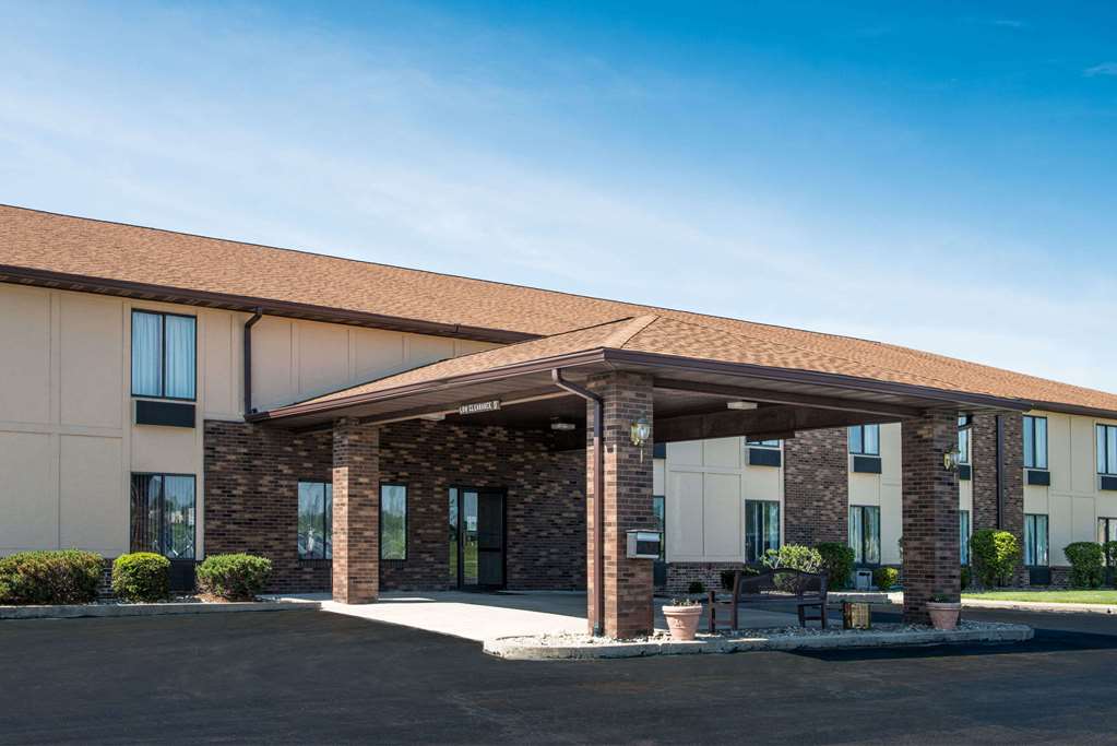 Days Inn By Wyndham Pontoon Beach,Granite City>>Collinsville,2 star