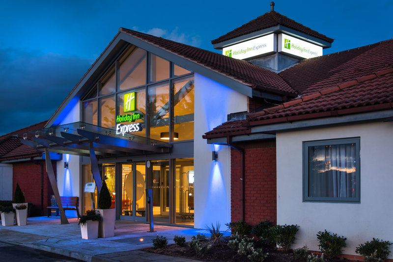 Holiday Inn Express Portsmouth - North, An Ihg Hotel,Haslemere>>Hampshire,3.5 star