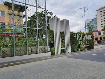 Highpark Suites By Airhost,,4 star