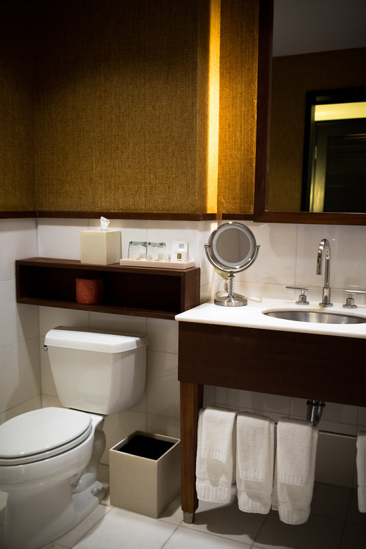Hotel Valencia Santana Row,Santa Clara>>San Jose,4 star