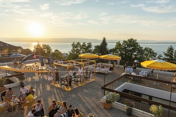 Côté Lac Hostel Evian,531 Avenue De Neuvecelle,0 star
