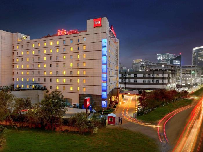 Ibis Gurgaon Golf Course Road Hotel