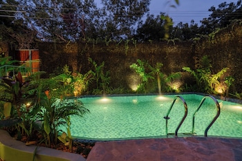 nomads resort destination stays