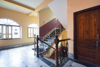 Hotel Rajmahal,,2 star